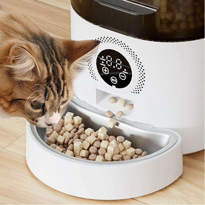 Smart Automatic Pet Feeder – Large Capacity with App Control